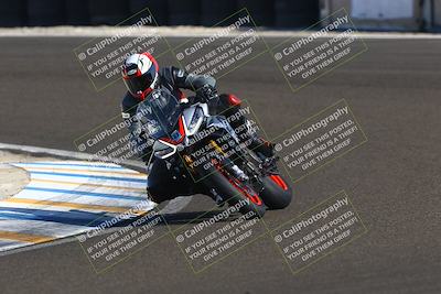 media/Nov-01-2025-TrackDaz (Sat) [[2b4d5192bc]]/B Group/220pm (Turn 6)/